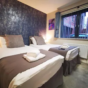  Apartamento 2 Bedroom Luxurious Modern